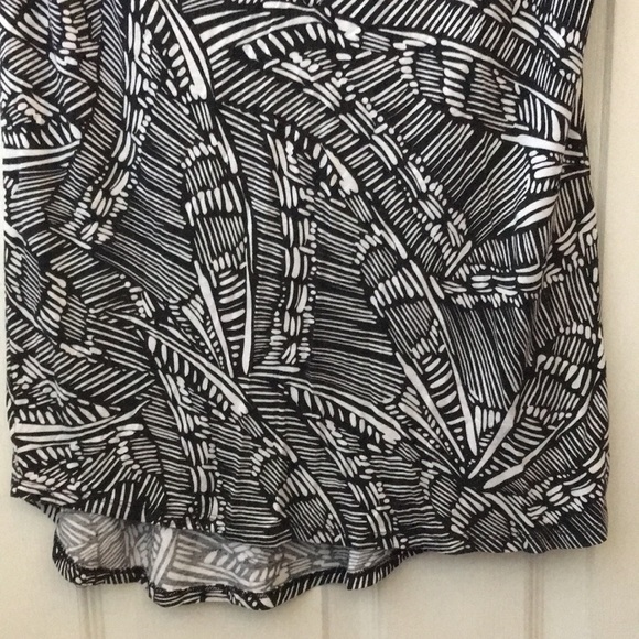 FINAL MARKDOWN Ladies’ cable & gauge Top (M) - Picture 3 of 13